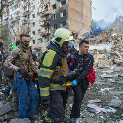 Russia launches 'horrific' attack on Kyiv