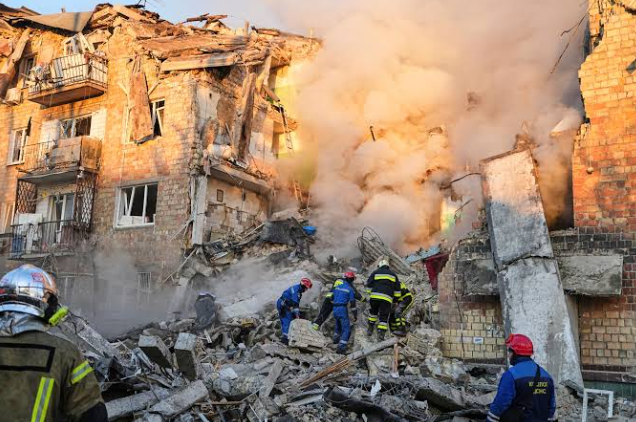 Zelenskyy Calls for Stronger Global Pressure on Russia Over Civilian Deaths