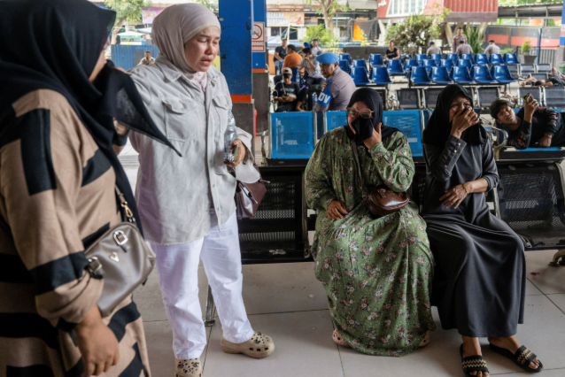 At least 6 dead, 130 missing after Indonesian ferry Capsizes