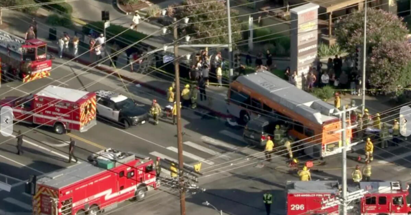News Helicopter Crashes in Los Angeles, Killing 3 Near Fatal Bus Collision Site