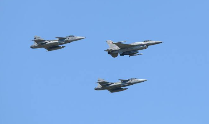 Russia Strikes Kyiv as Poland Scrambles Jets