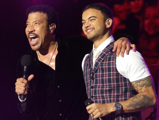 Richie and Guy Sebastian performing "All Night Long" during Richie's 2011 Australian and New Zealand tour