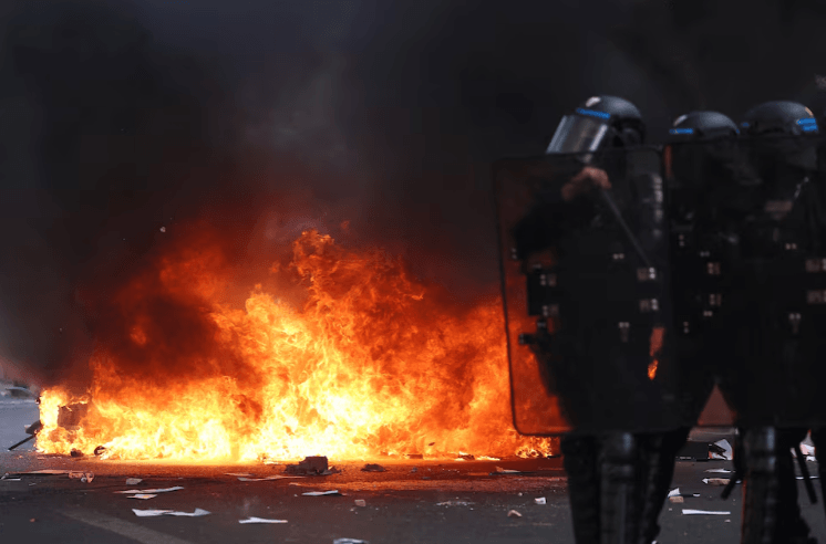 School protests sweeping France cause 'heaviest toll in decades'