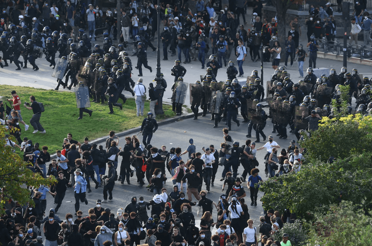 School Protests Sweep France as Clashes Cause Heaviest Toll in Decades